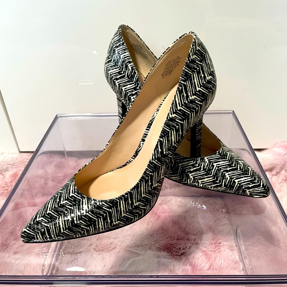 Nine West pumps